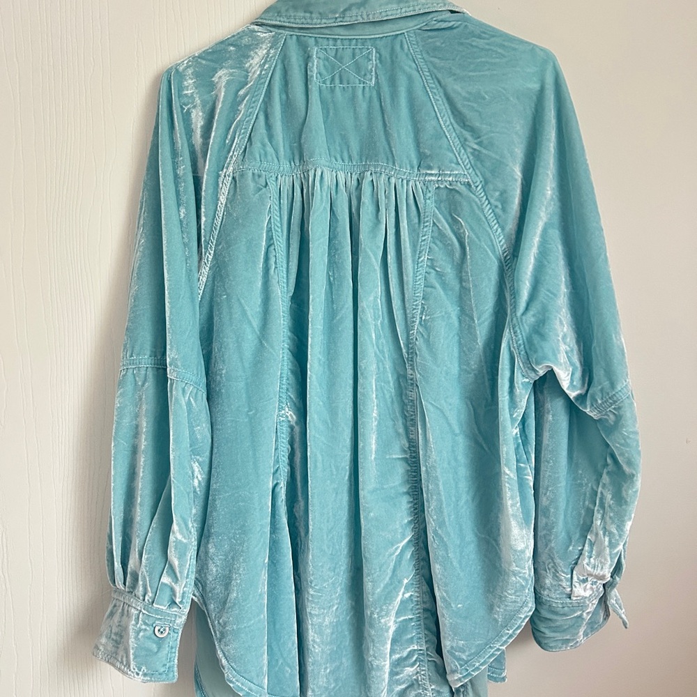 We The Free Light Blue Button Down Shirt - Picture 5 of 5